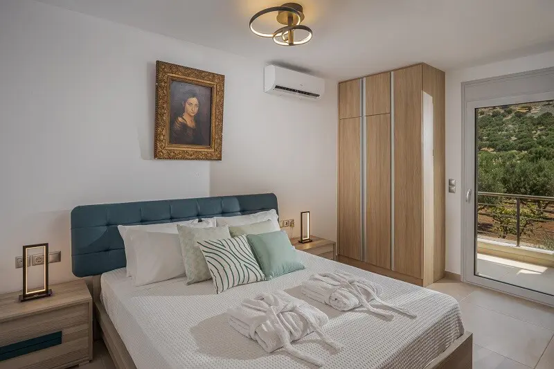 Villa Of 114 M² In Crete