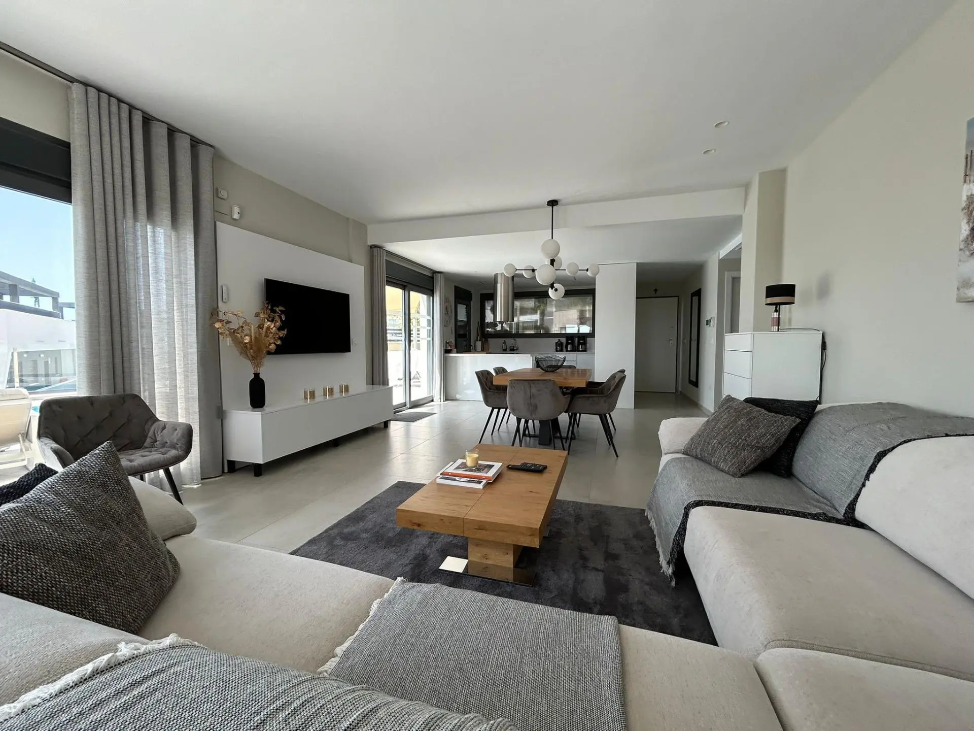 Villa Of 398 M² In Finestrat, Spain