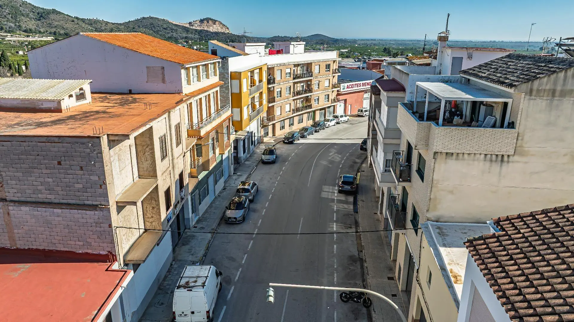 Building 793 M² In Pego, Spain