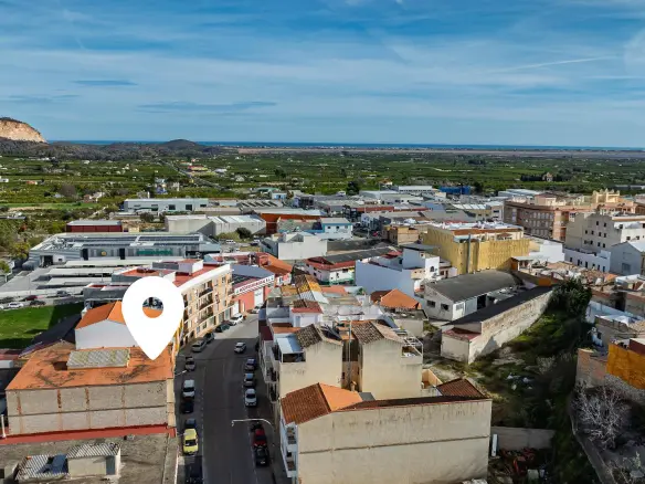 Building In Pego, Spain (793 M²)