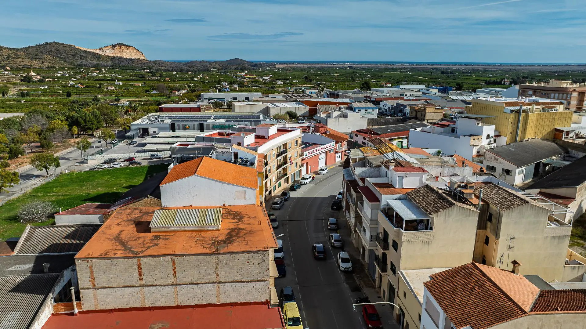 Building 793 M² In Pego, Spain