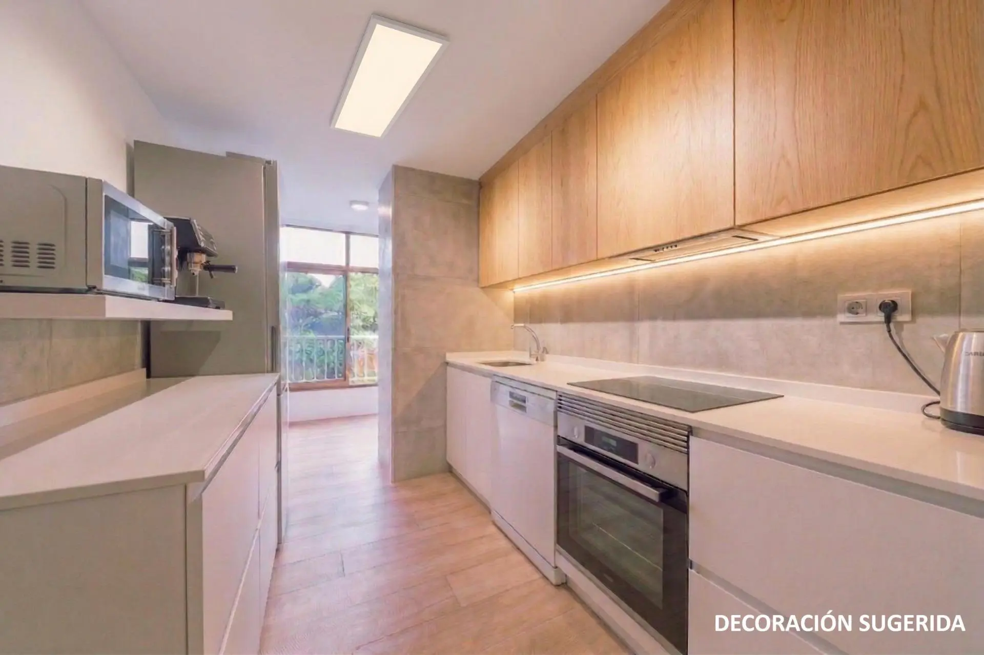 Flat 127 M² In Alicante, Spain