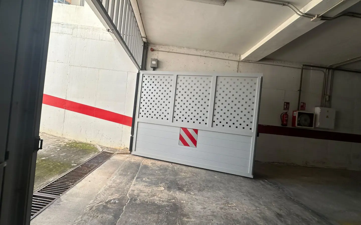 Garage Of 37 M² In Torrevieja, Spain