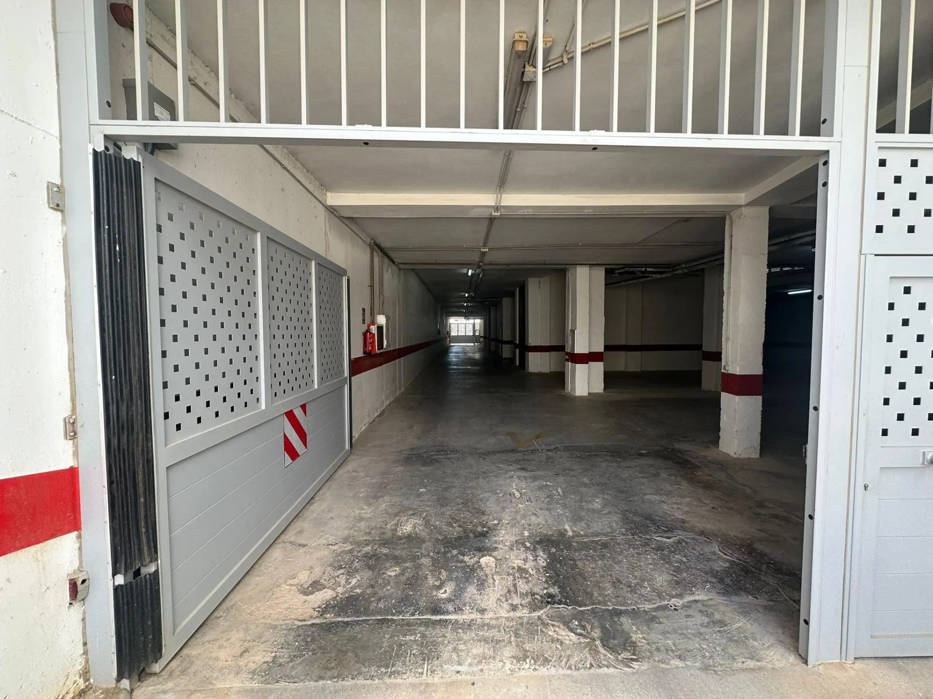 Garage Of 37 M² In Torrevieja, Spain