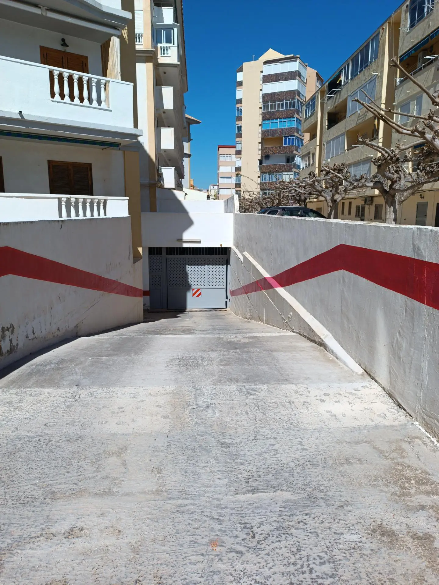 Garage Of 37 M² In Torrevieja, Spain