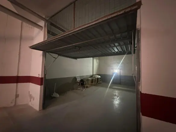 Garage In Torrevieja, Spain (37 M²)