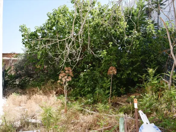 Land In Chania, Greece (402 M²)