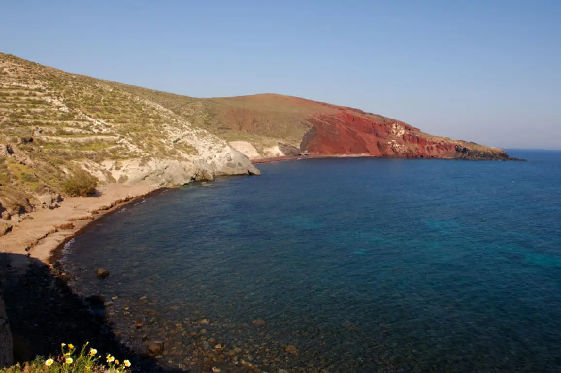 Land Of 63000 M² In Santorini