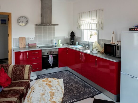 Country House Of 9 Rooms With Guest House, Pool, And Sauna In South Portugal