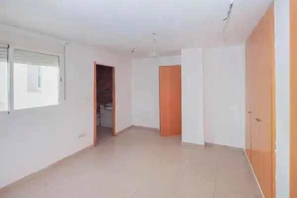Apartment Of 137 M² In Liria, Spain