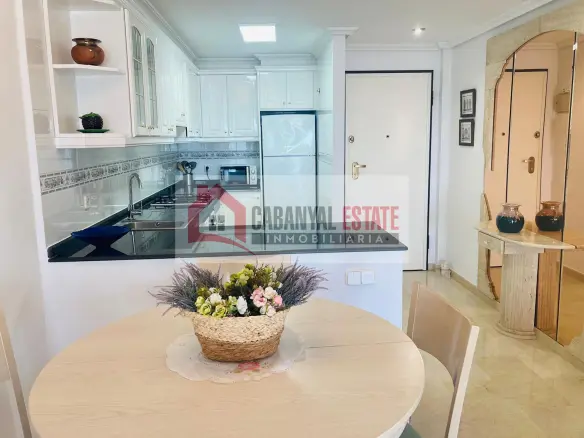 Apartment Of 72 M² In El Puig De Santa Maria, Spain