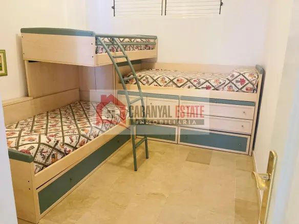 Apartment Of 72 M² In El Puig De Santa Maria, Spain