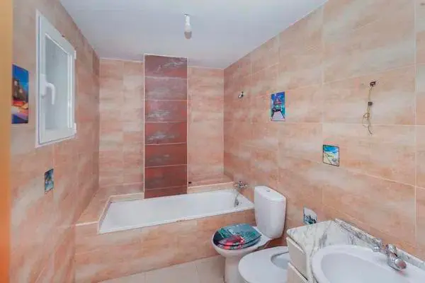 Apartment Of 137 M² In Liria, Spain