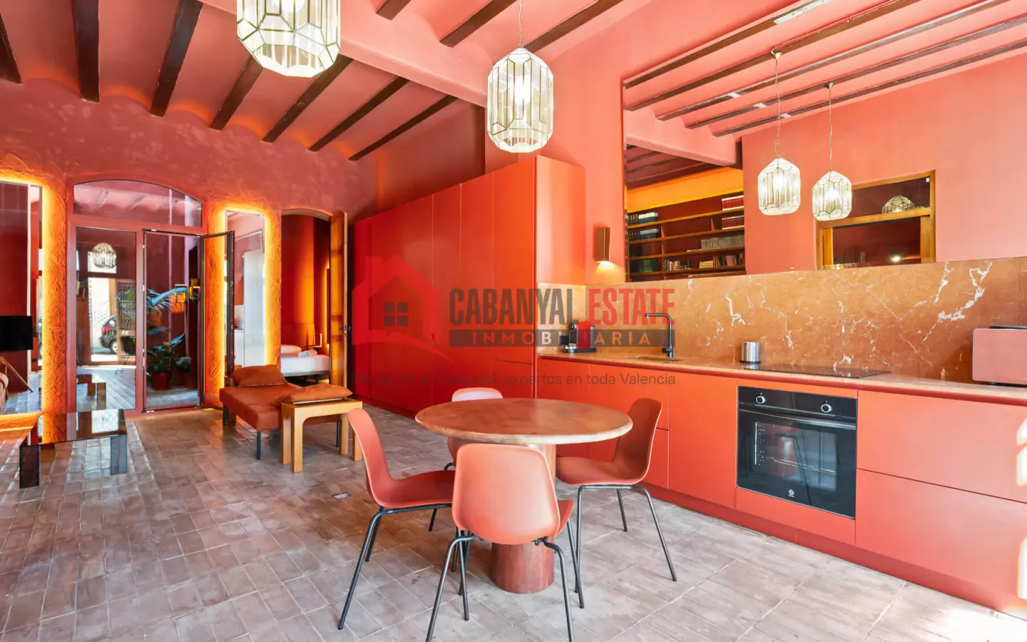 Apartment Of 80 M² In Valencia, Spain