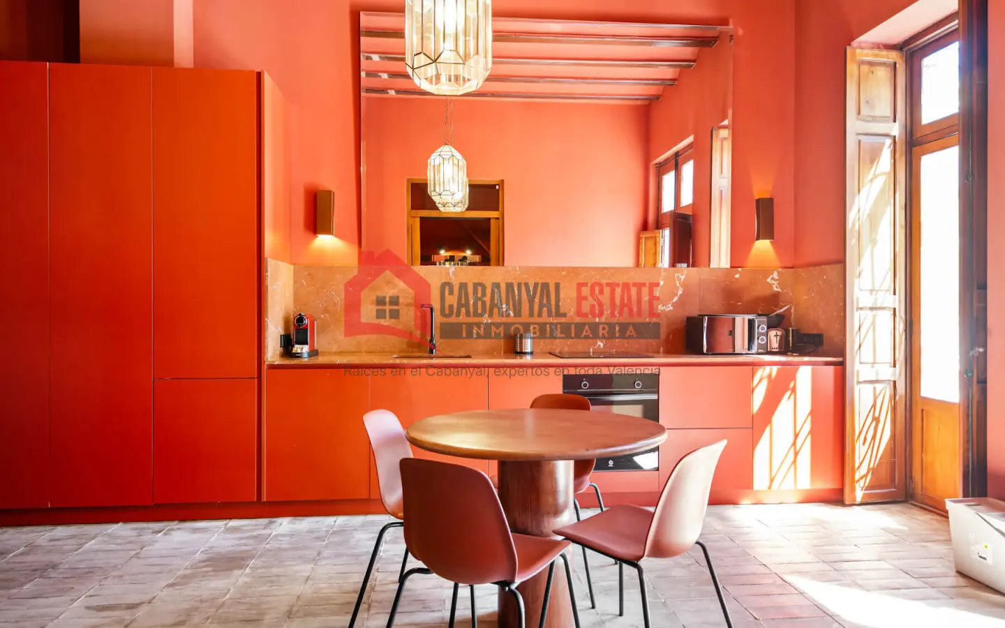 Apartment Of 80 M² In Valencia, Spain
