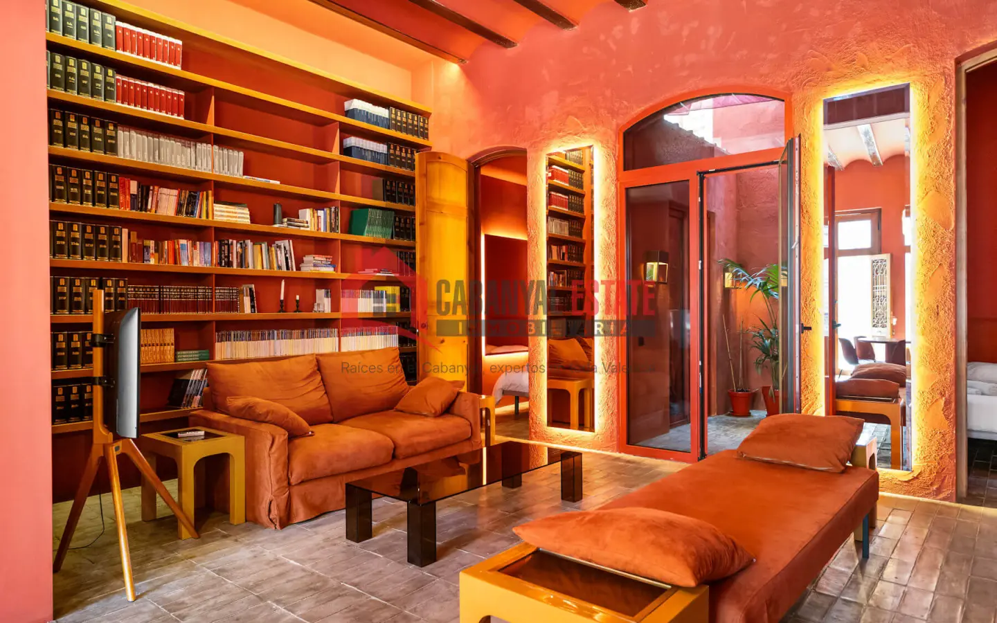 Apartment Of 80 M² In Valencia, Spain