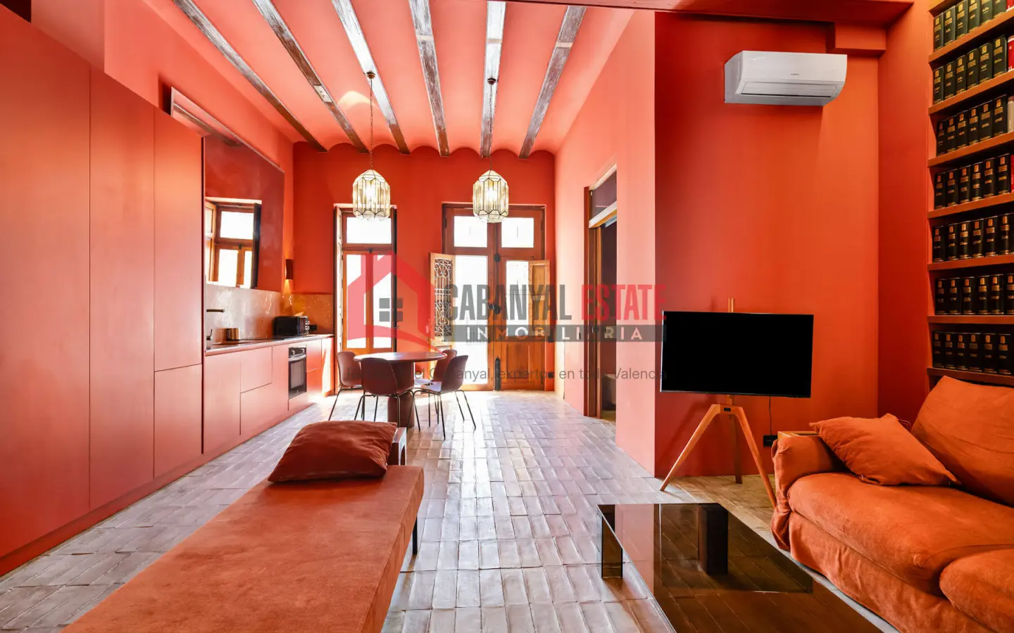 Apartment Of 80 M² In Valencia, Spain