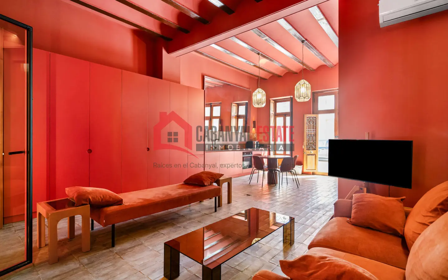 Apartment Of 80 M² In Valencia, Spain