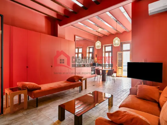 Apartment Of 80 M² In Valencia, Spain