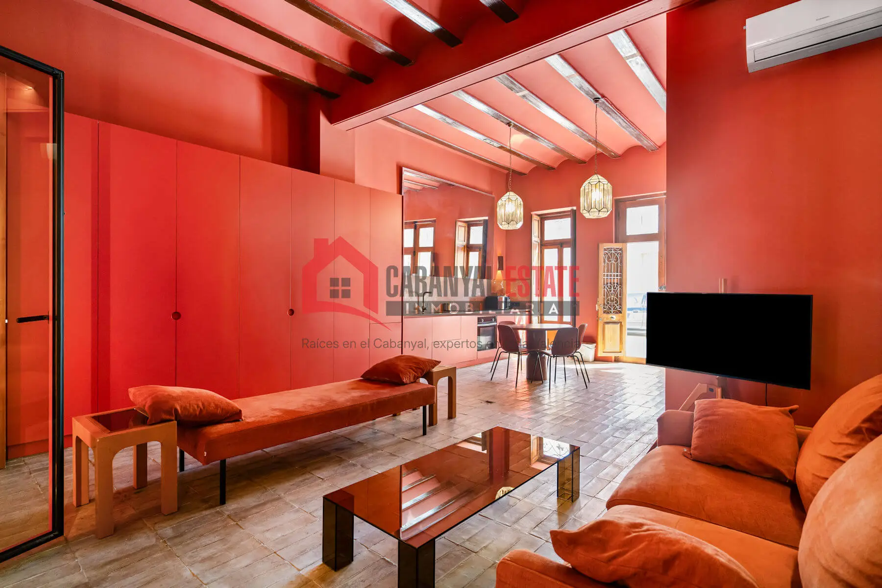 Apartment Of 80 M² In Valencia, Spain