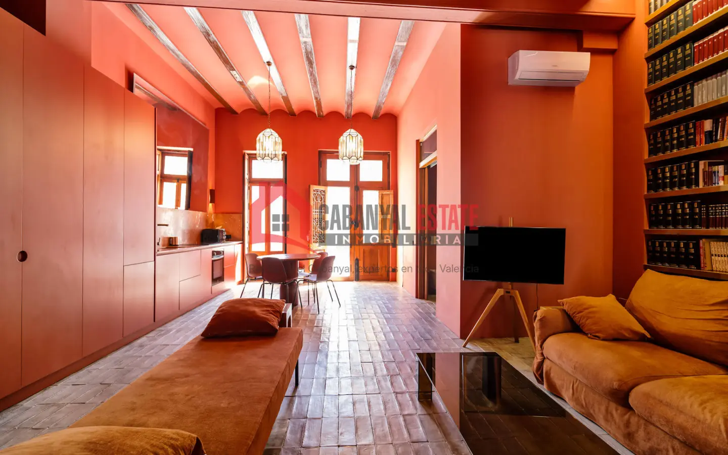 Apartment Of 80 M² In Valencia, Spain