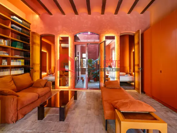 Apartment Of 80 M² In Valencia, Spain