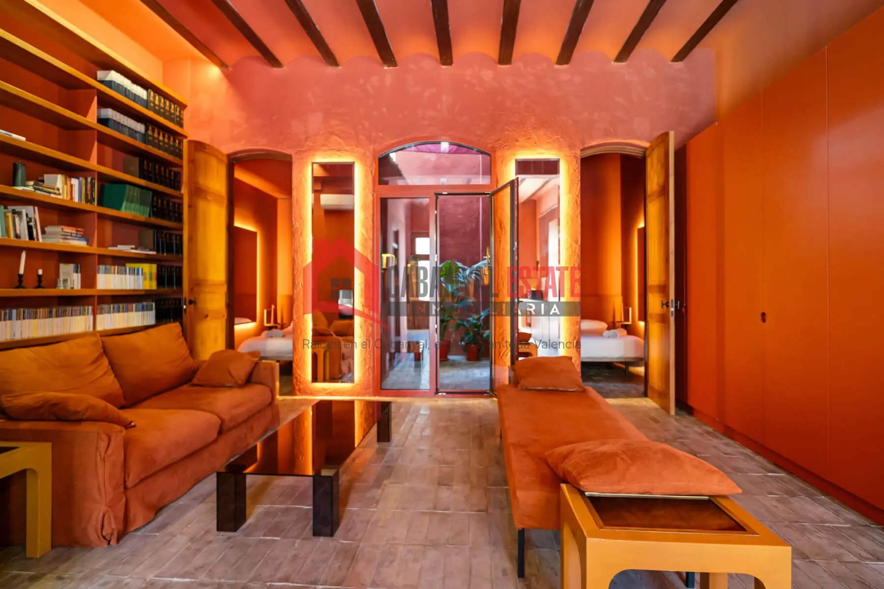 Apartment Of 80 M² In Valencia, Spain