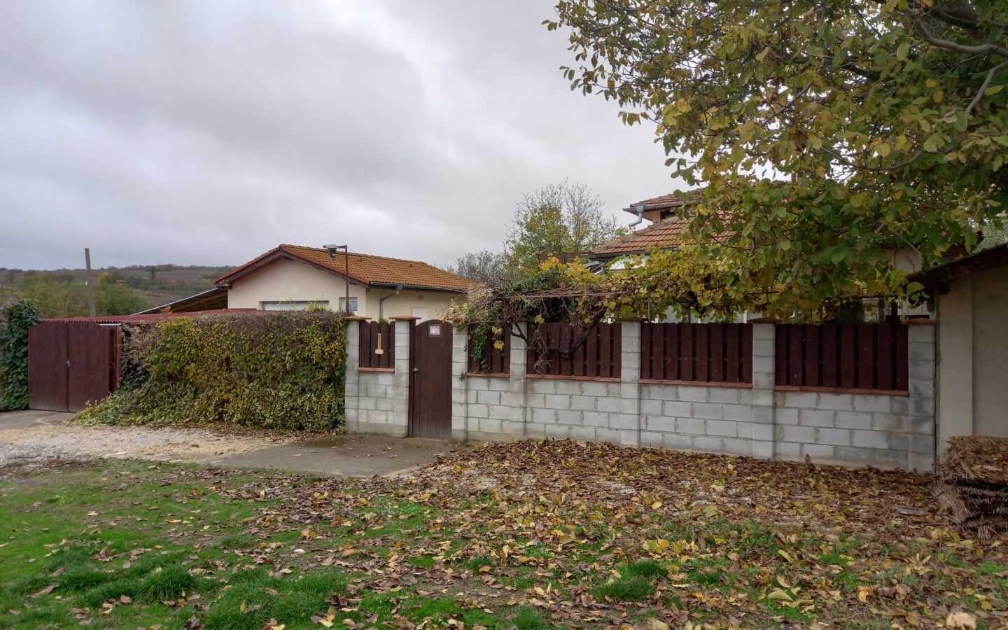 House Of 120 M² With 3 Bedrooms And Renovation In Varna