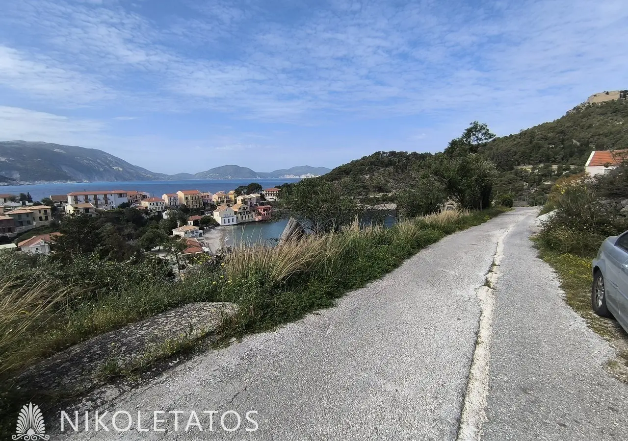 Land Of 1500 M² In Assos, Greece