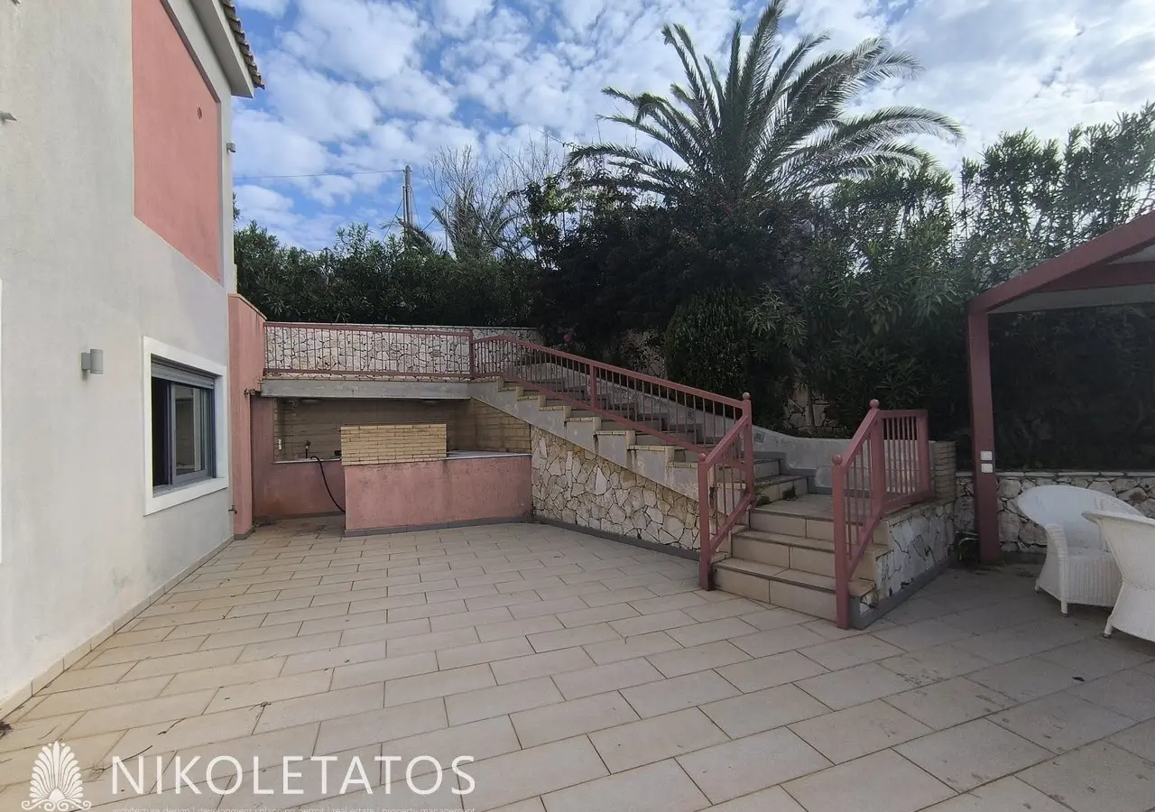 Villa Of 120 M² In Skala, Greece
