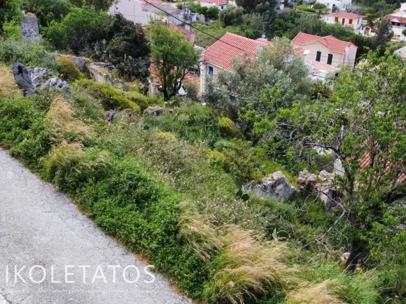 Land Of 1500 M² In Assos, Greece