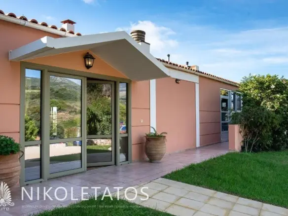 Commercial Property Of 150 M² In Mounda Skala, Greece