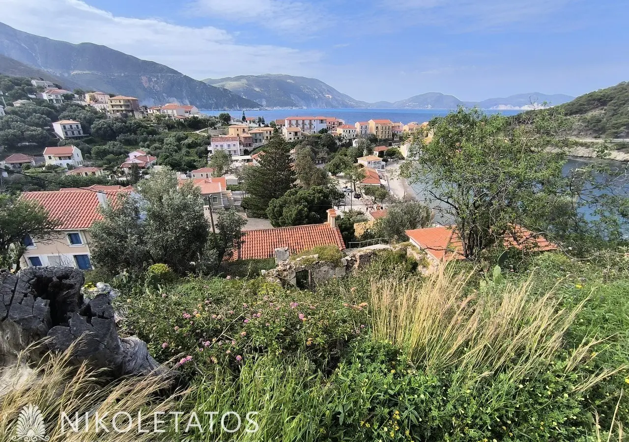 Land Of 1500 M² In Assos, Greece