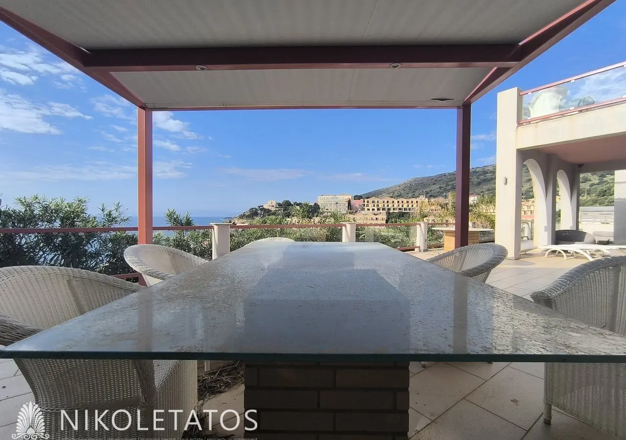 Villa Of 120 M² In Skala, Greece