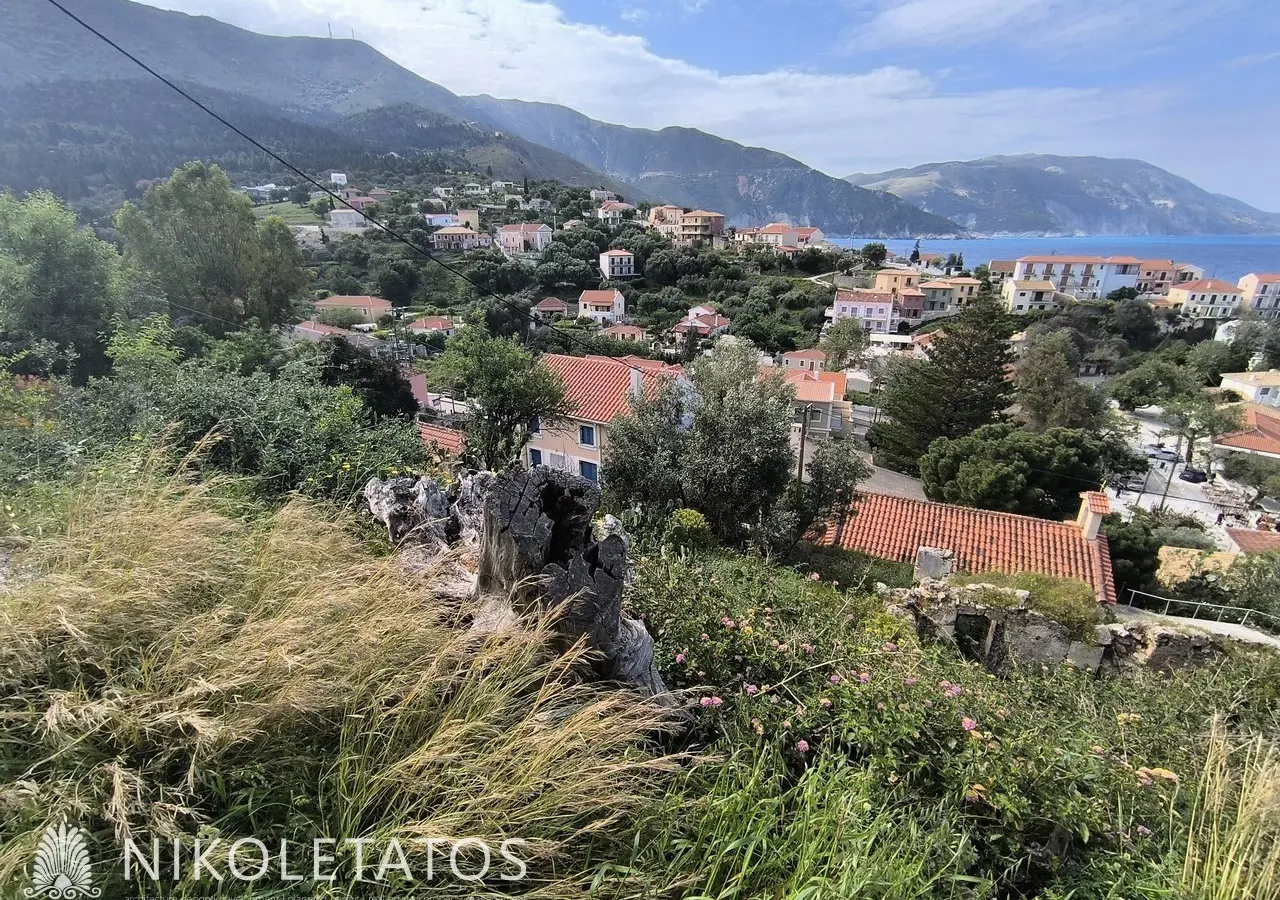 Land Of 1500 M² In Assos, Greece