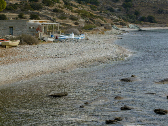 Secluded Seafront Sanctuary On A Greek Island – Ideal For Nature Lovers & Solitude Seekers