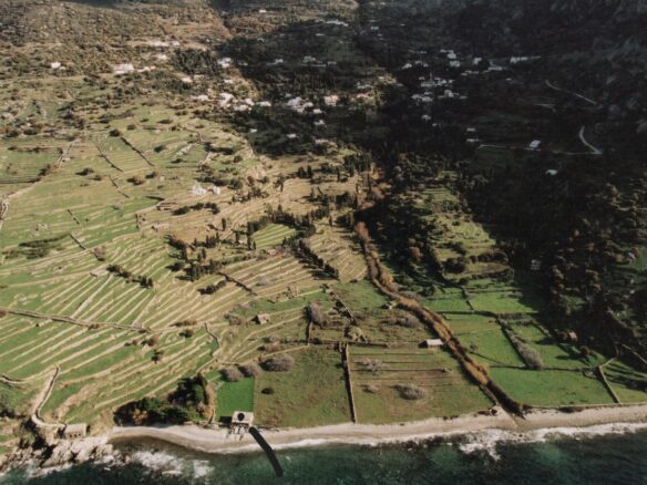 Secluded Seafront Sanctuary On A Greek Island – Ideal For Nature Lovers & Solitude Seekers