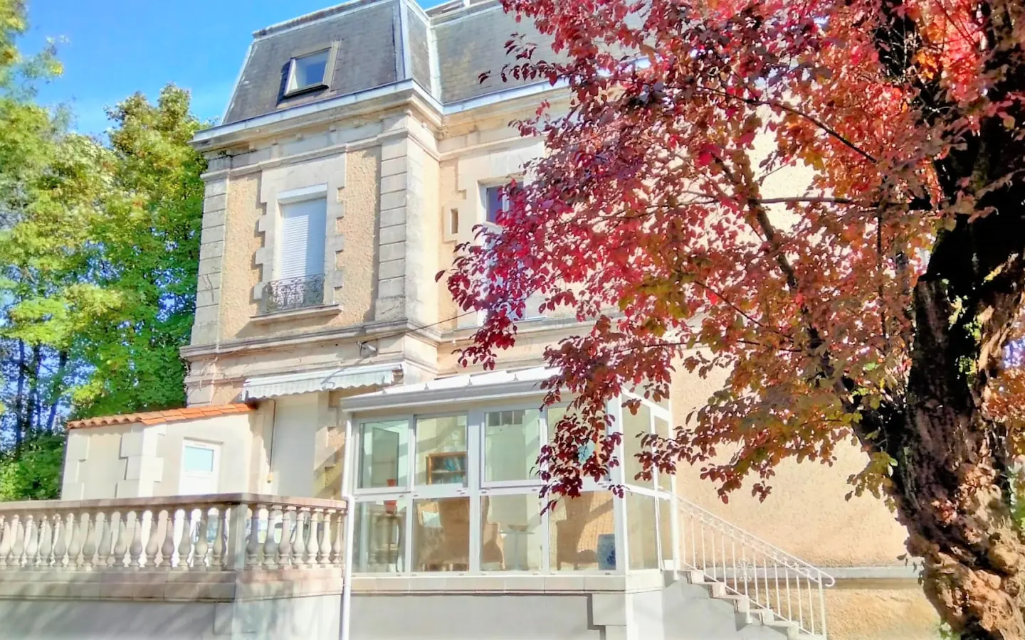 Maison De Maître Of 5 Bed With Pool, Gîte, Fast Internet In Nr. Angoulême