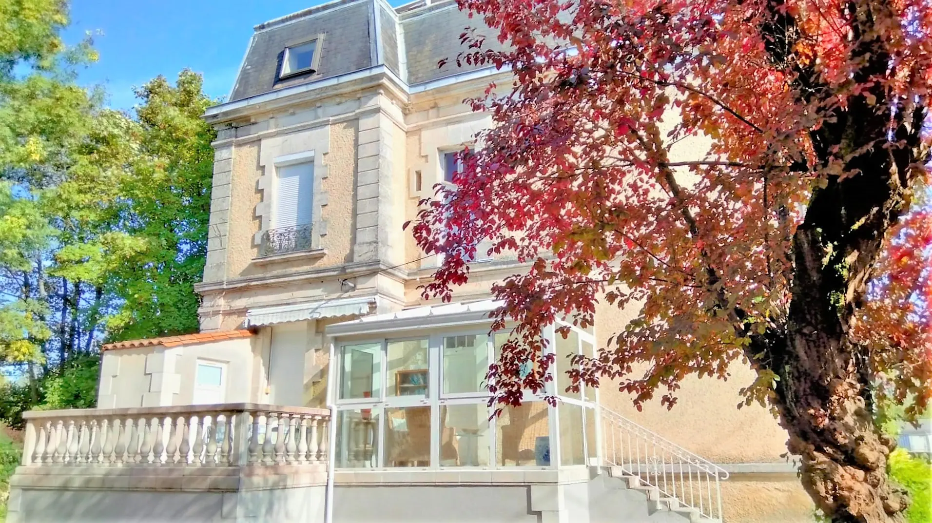 Maison De Maître Of 5 Bed With Pool, Gîte, Fast Internet In Nr. Angoulême