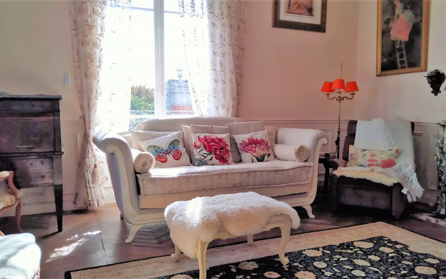 Maison De Maître Of 5 Bed With Pool, Gîte, Fast Internet In Nr. Angoulême