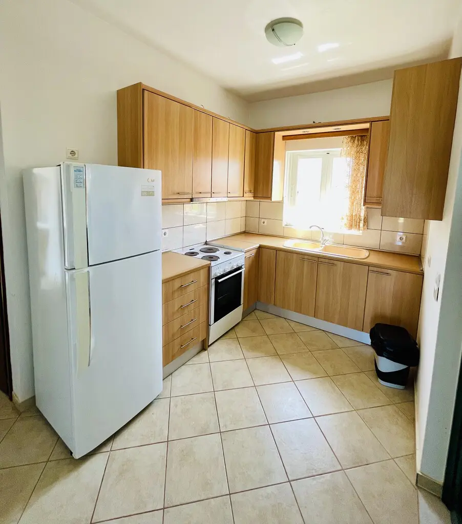 Hotel Of 1000 M² In Peloponnese