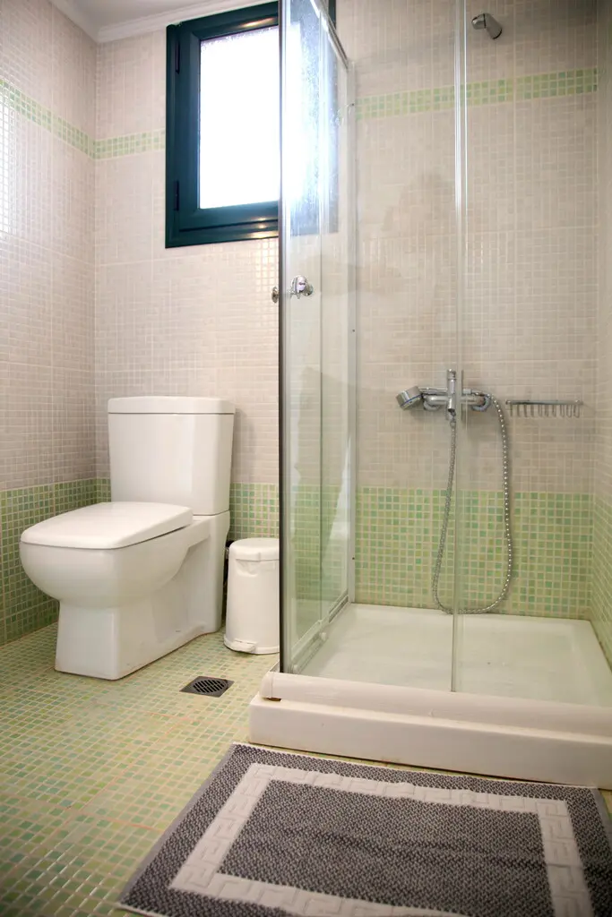 Hotel Of 1000 M² In Peloponnese