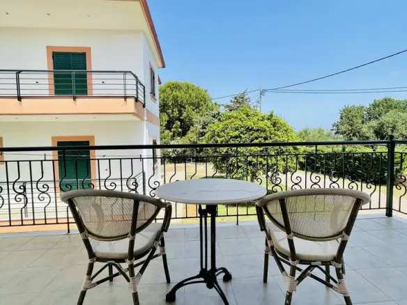 Hotel Of 1000 M² In Peloponnese