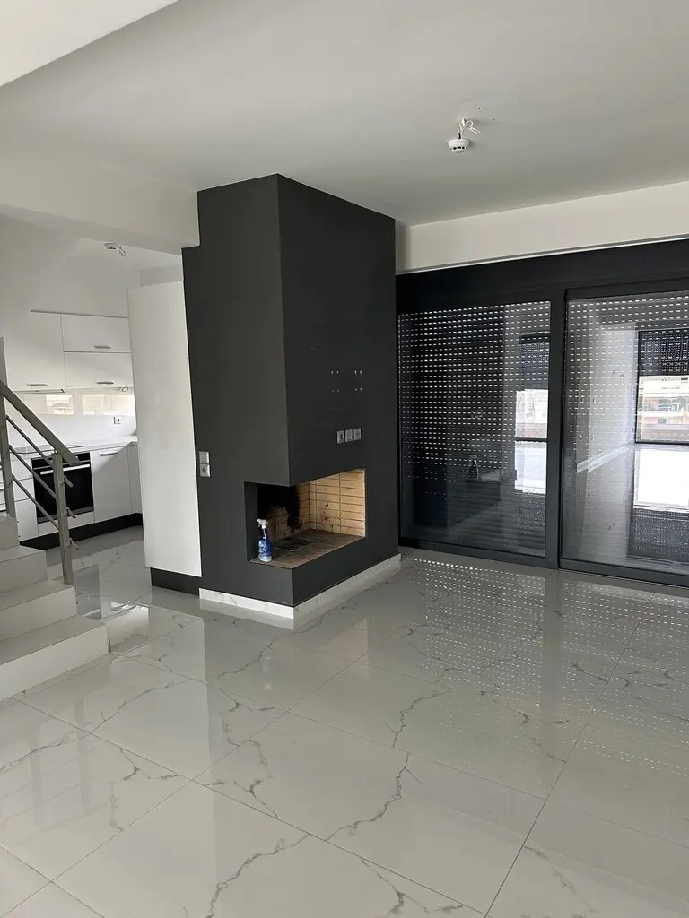 Maisonette Of 102 M² In Athens