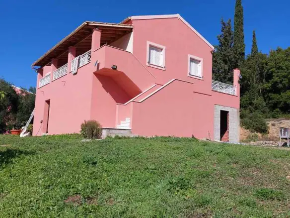 Detached House Of 319 M² In Corfu