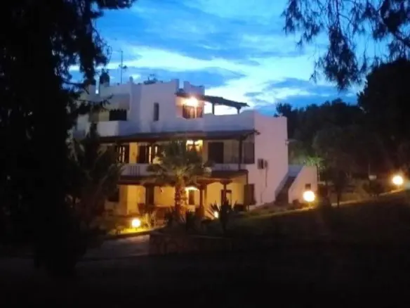 Hotel Of 150 M² In Sithonia, Chalkidiki