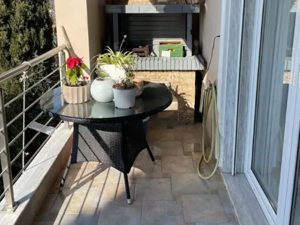 Detached House Of 300 M² In The Suburbs Of Thessaloniki