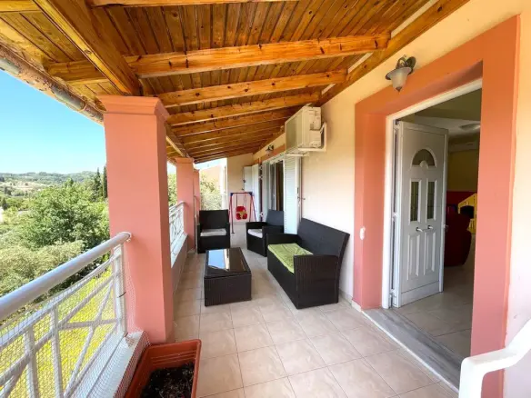 Detached House Of 319 M² In Corfu