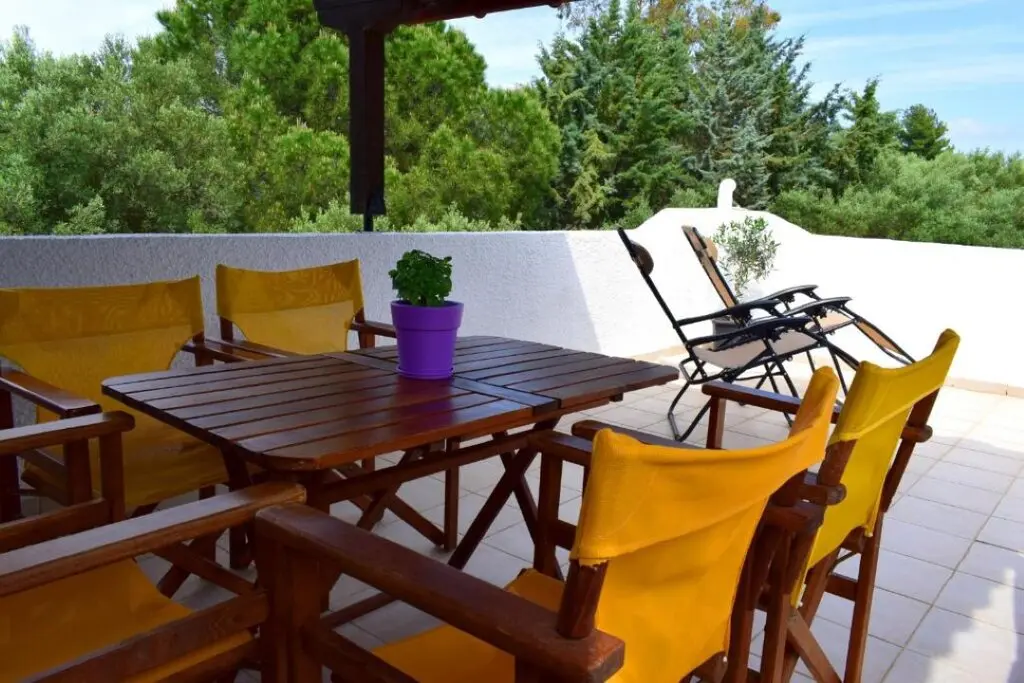 Hotel Of 150 M² In Sithonia, Chalkidiki