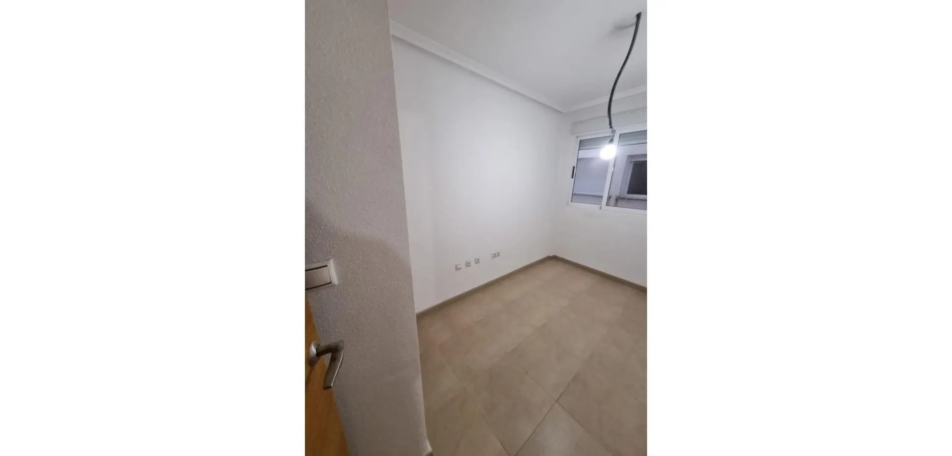 Apartment Of 90 M² In Torrevieja, Spain